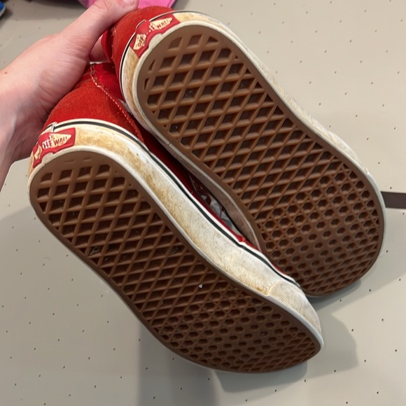 ⚡️VANS Red High Top Skate Sneakers - Picture 5 of 7